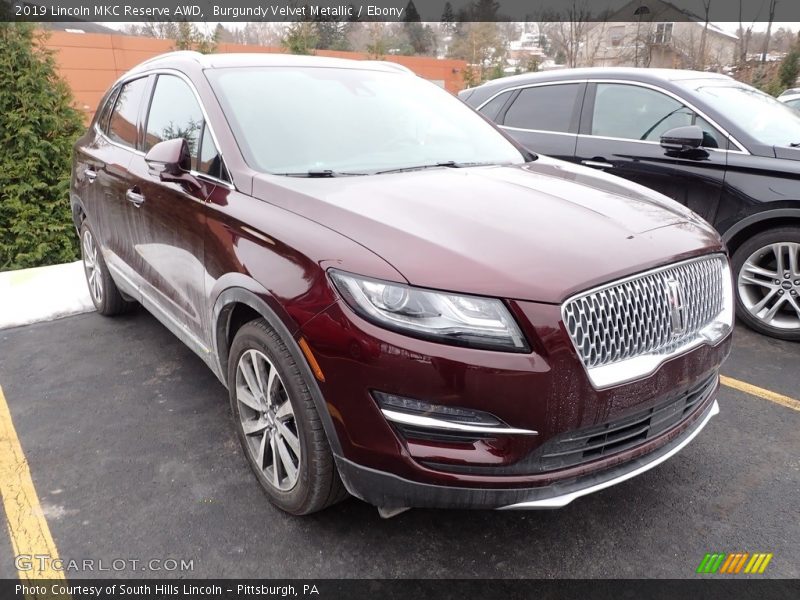 Front 3/4 View of 2019 MKC Reserve AWD