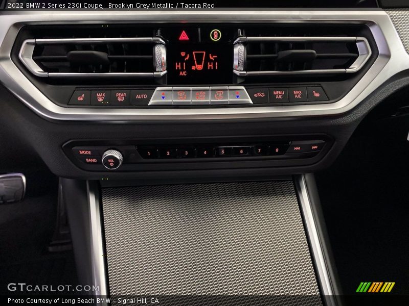 Controls of 2022 2 Series 230i Coupe