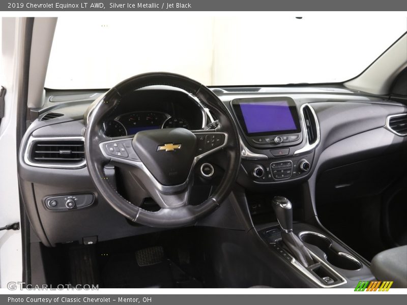 Silver Ice Metallic / Jet Black 2019 Chevrolet Equinox LT AWD
