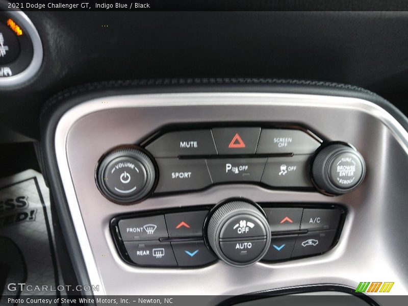 Controls of 2021 Challenger GT