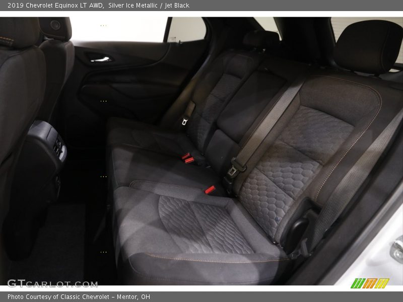 Silver Ice Metallic / Jet Black 2019 Chevrolet Equinox LT AWD