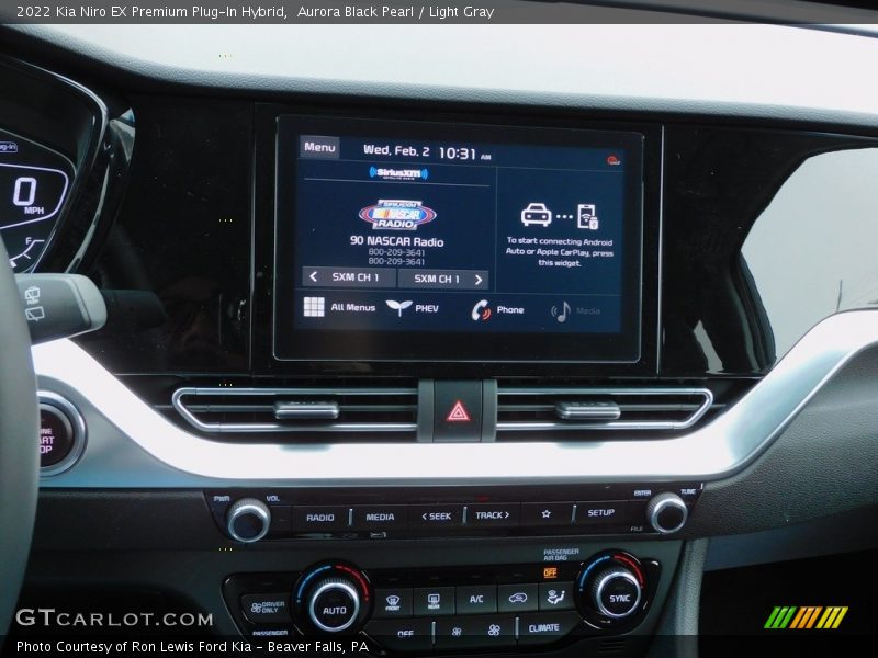 Controls of 2022 Niro EX Premium Plug-In Hybrid
