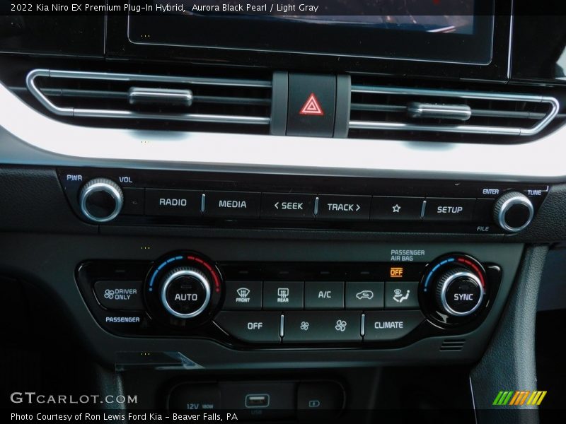 Controls of 2022 Niro EX Premium Plug-In Hybrid