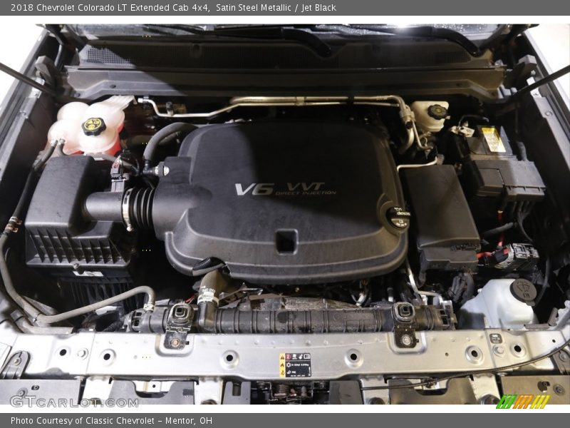Satin Steel Metallic / Jet Black 2018 Chevrolet Colorado LT Extended Cab 4x4