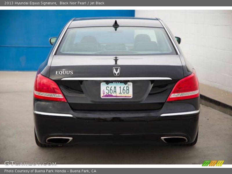 Black Noir Pearl / Jet Black 2013 Hyundai Equus Signature
