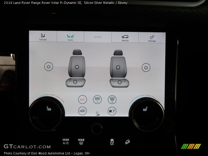 Silicon Silver Metallic / Ebony 2019 Land Rover Range Rover Velar R-Dynamic SE