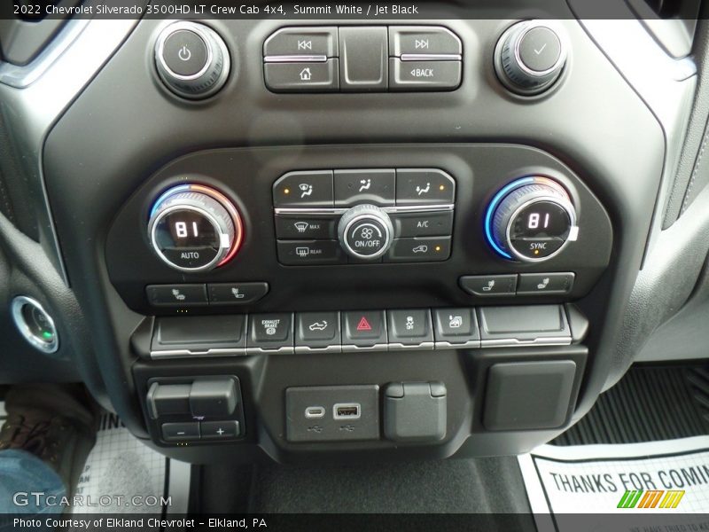 Summit White / Jet Black 2022 Chevrolet Silverado 3500HD LT Crew Cab 4x4