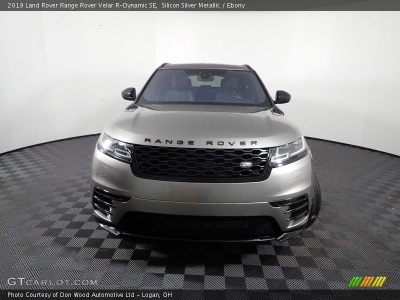 Silicon Silver Metallic / Ebony 2019 Land Rover Range Rover Velar R-Dynamic SE