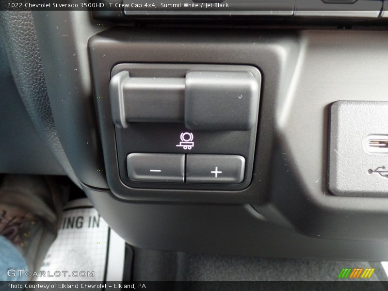 Summit White / Jet Black 2022 Chevrolet Silverado 3500HD LT Crew Cab 4x4