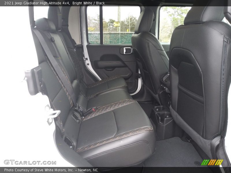 Bright White / Black 2021 Jeep Gladiator High Altitude 4x4