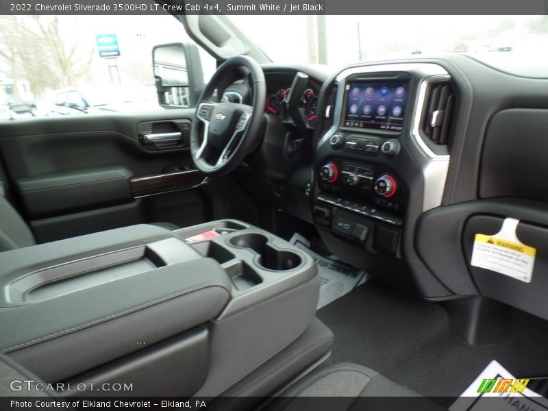 Summit White / Jet Black 2022 Chevrolet Silverado 3500HD LT Crew Cab 4x4