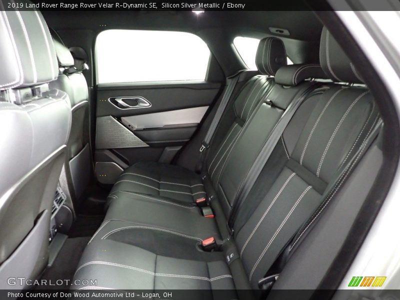 Silicon Silver Metallic / Ebony 2019 Land Rover Range Rover Velar R-Dynamic SE