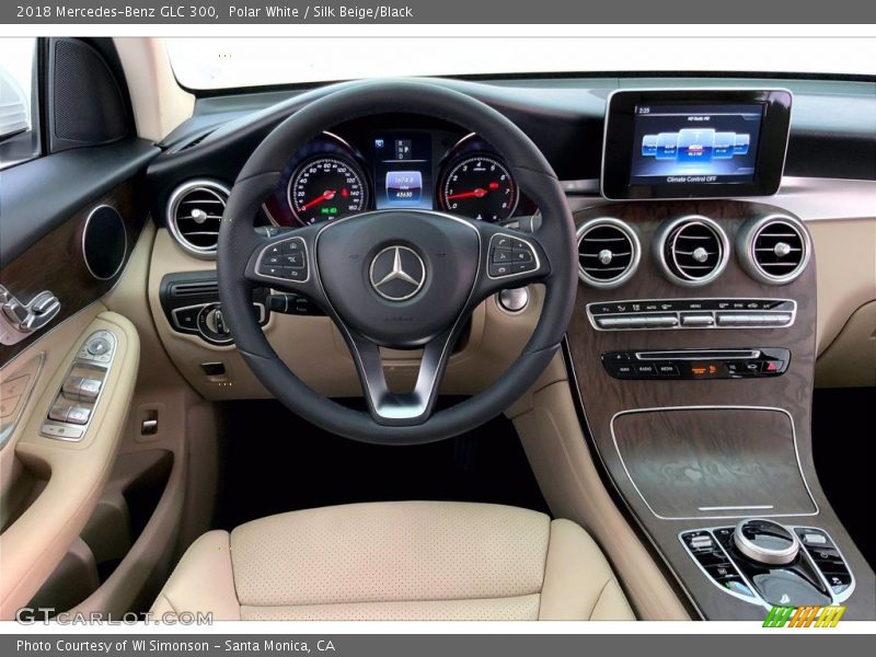 Polar White / Silk Beige/Black 2018 Mercedes-Benz GLC 300
