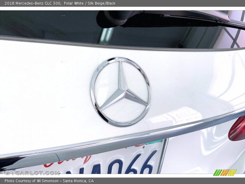 Polar White / Silk Beige/Black 2018 Mercedes-Benz GLC 300