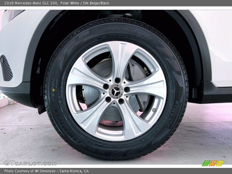Polar White / Silk Beige/Black 2018 Mercedes-Benz GLC 300