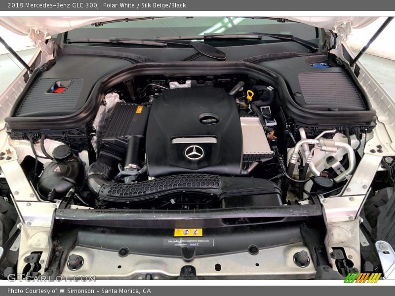 Polar White / Silk Beige/Black 2018 Mercedes-Benz GLC 300