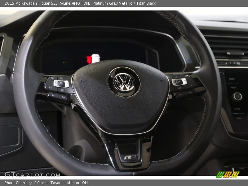 Platinum Gray Metallic / Titan Black 2019 Volkswagen Tiguan SEL R-Line 4MOTION