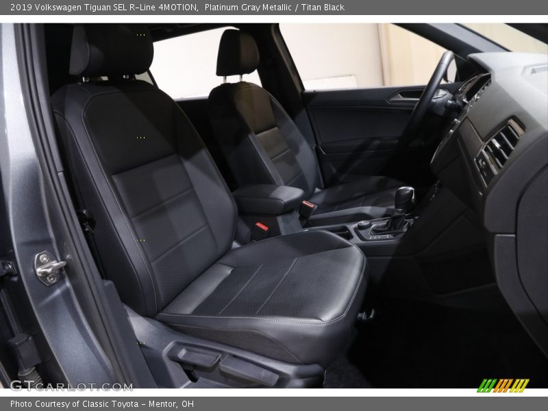 Platinum Gray Metallic / Titan Black 2019 Volkswagen Tiguan SEL R-Line 4MOTION