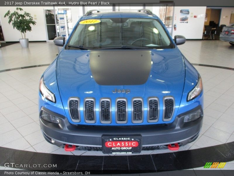 Hydro Blue Pearl / Black 2017 Jeep Cherokee Trailhawk 4x4