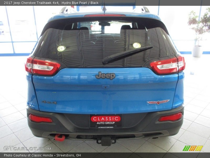 Hydro Blue Pearl / Black 2017 Jeep Cherokee Trailhawk 4x4