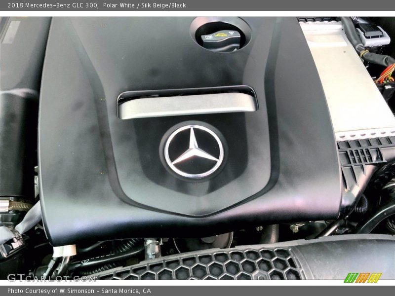 Polar White / Silk Beige/Black 2018 Mercedes-Benz GLC 300