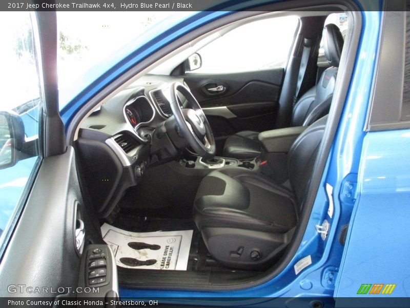 Hydro Blue Pearl / Black 2017 Jeep Cherokee Trailhawk 4x4