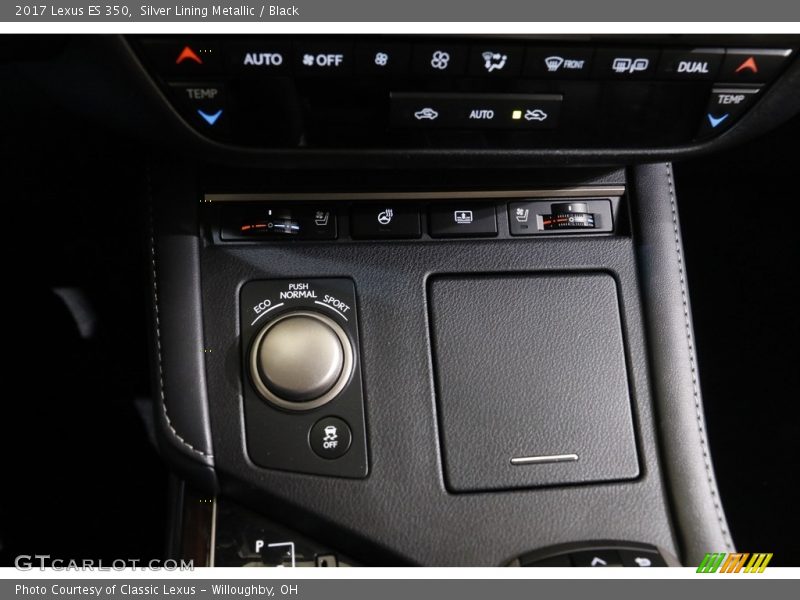 Silver Lining Metallic / Black 2017 Lexus ES 350
