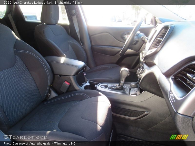 Bright White / Black 2020 Jeep Cherokee Latitude 4x4