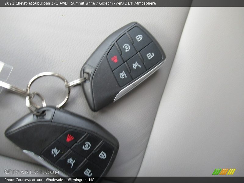 Summit White / Gideon/­Very Dark Atmosphere 2021 Chevrolet Suburban Z71 4WD