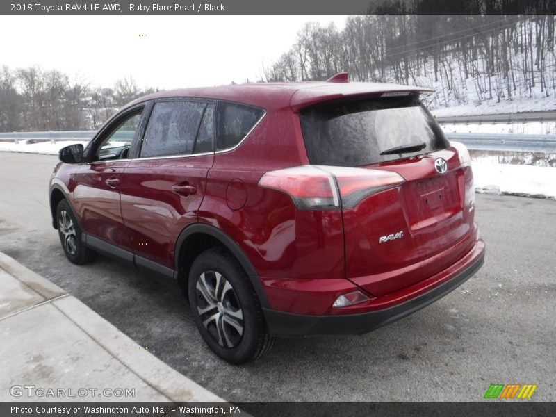 Ruby Flare Pearl / Black 2018 Toyota RAV4 LE AWD