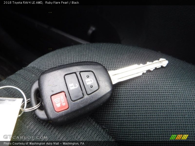 Ruby Flare Pearl / Black 2018 Toyota RAV4 LE AWD