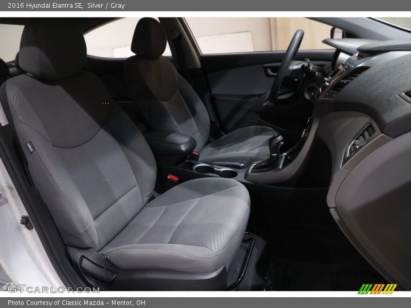 Silver / Gray 2016 Hyundai Elantra SE
