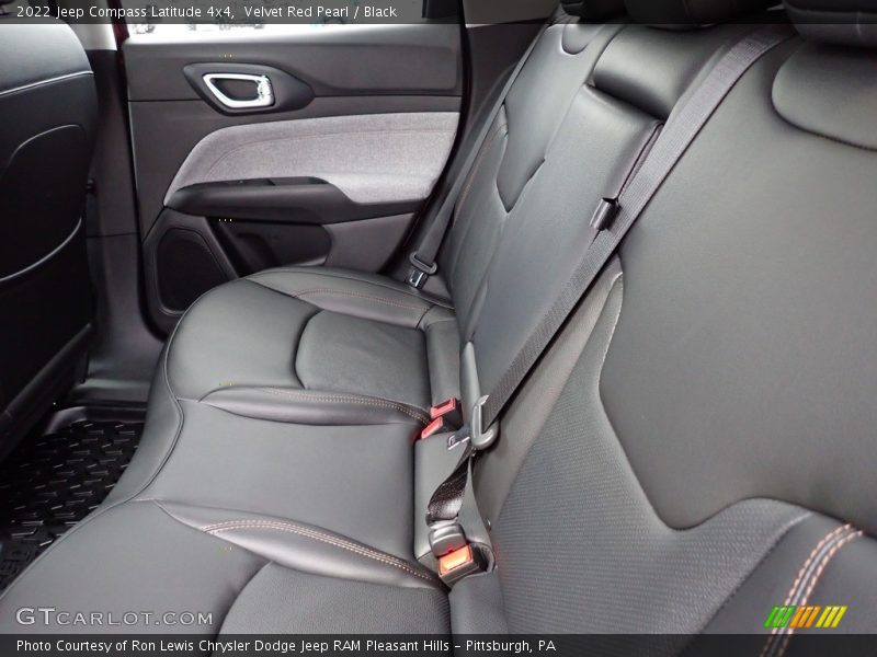 Velvet Red Pearl / Black 2022 Jeep Compass Latitude 4x4