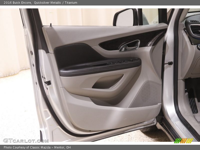 Quicksilver Metallic / Titanium 2016 Buick Encore