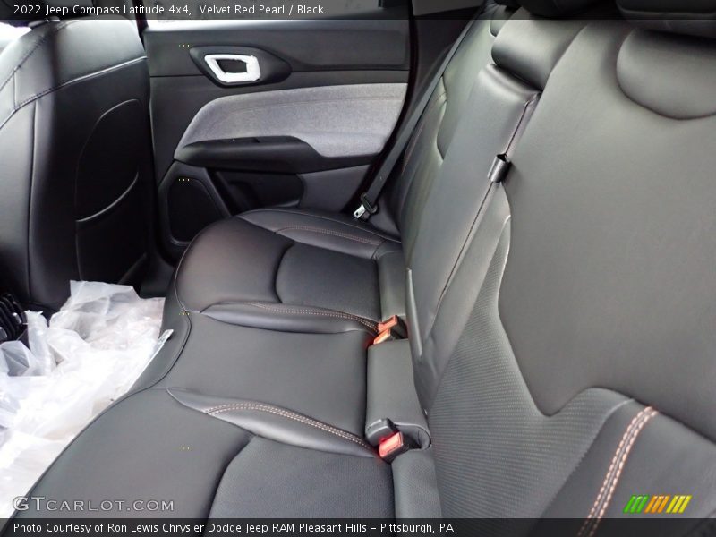 Velvet Red Pearl / Black 2022 Jeep Compass Latitude 4x4