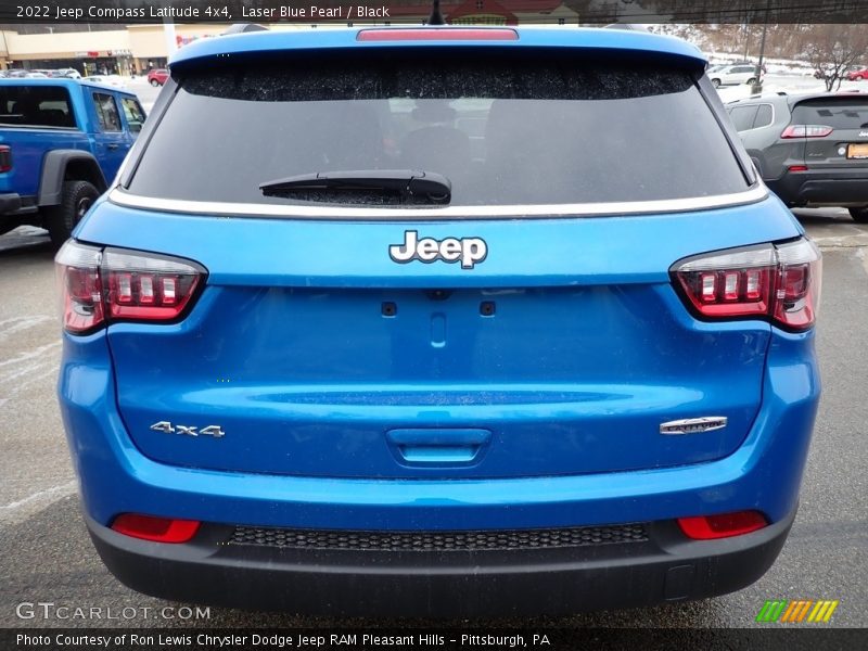 Laser Blue Pearl / Black 2022 Jeep Compass Latitude 4x4
