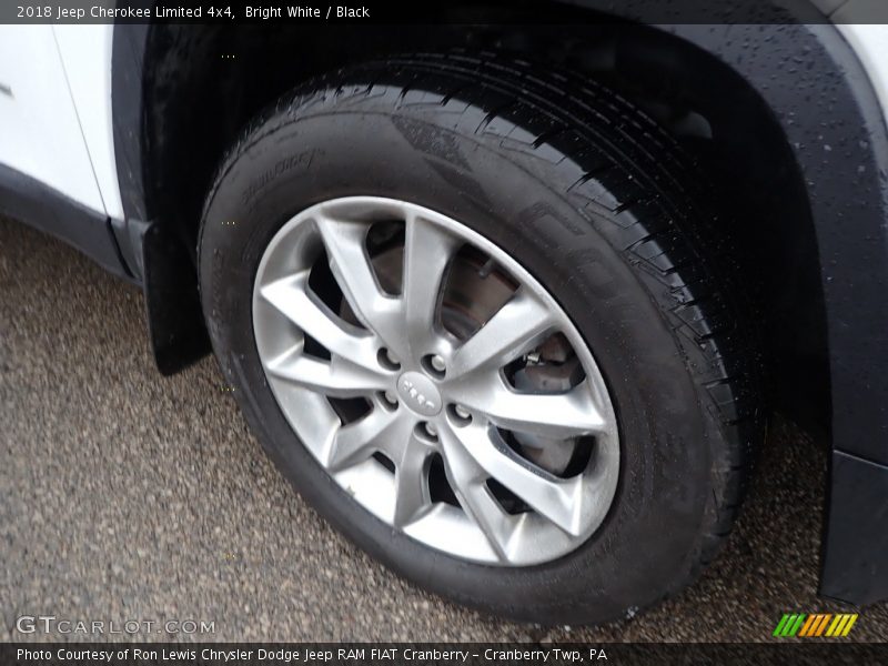 Bright White / Black 2018 Jeep Cherokee Limited 4x4