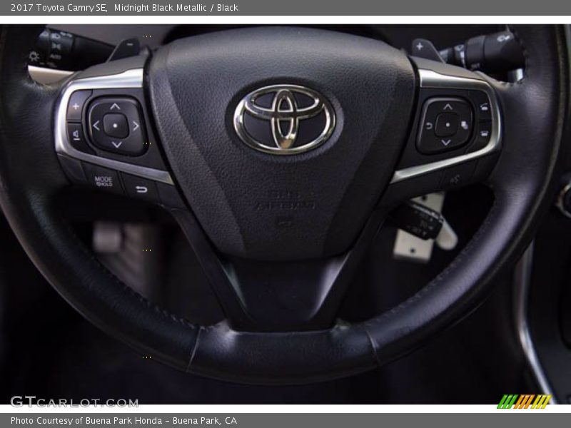 Midnight Black Metallic / Black 2017 Toyota Camry SE