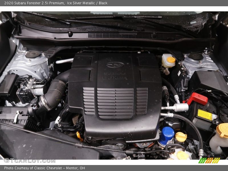 Ice Silver Metallic / Black 2020 Subaru Forester 2.5i Premium