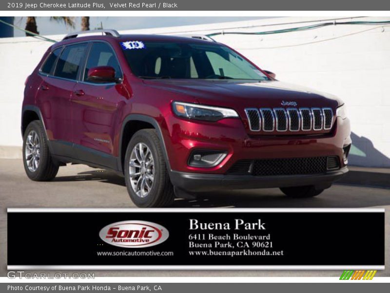Velvet Red Pearl / Black 2019 Jeep Cherokee Latitude Plus