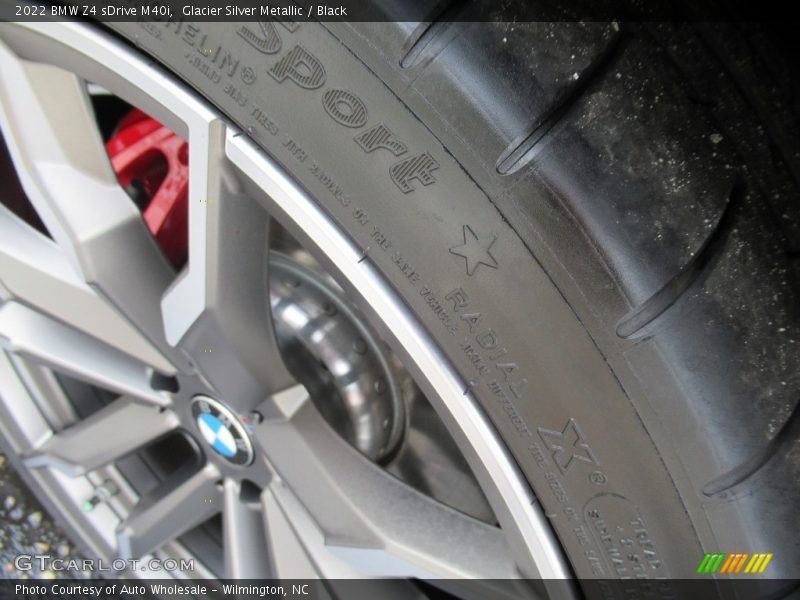 Glacier Silver Metallic / Black 2022 BMW Z4 sDrive M40i