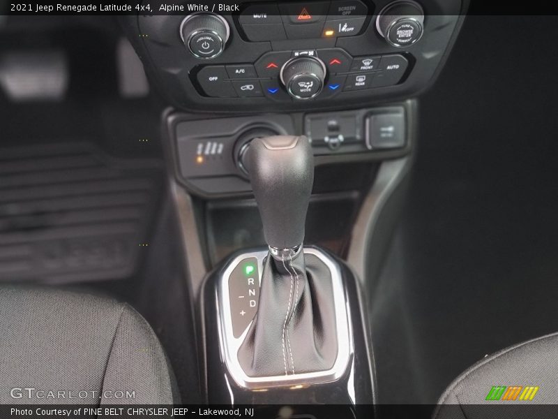 Alpine White / Black 2021 Jeep Renegade Latitude 4x4