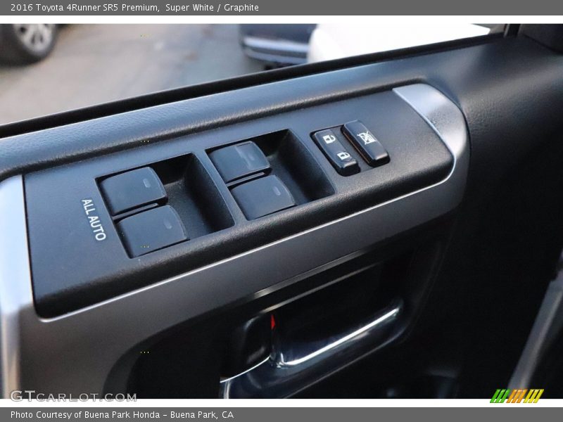 Super White / Graphite 2016 Toyota 4Runner SR5 Premium