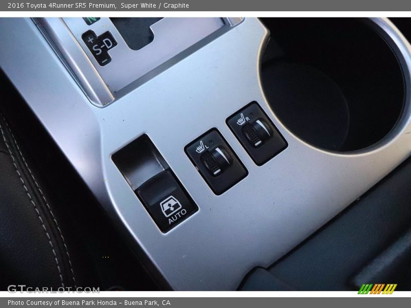 Super White / Graphite 2016 Toyota 4Runner SR5 Premium