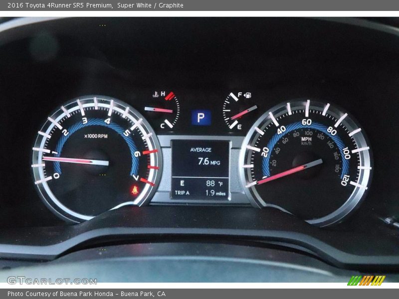 Super White / Graphite 2016 Toyota 4Runner SR5 Premium