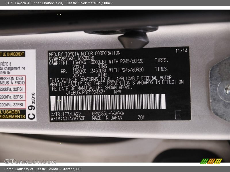 Classic Silver Metallic / Black 2015 Toyota 4Runner Limited 4x4