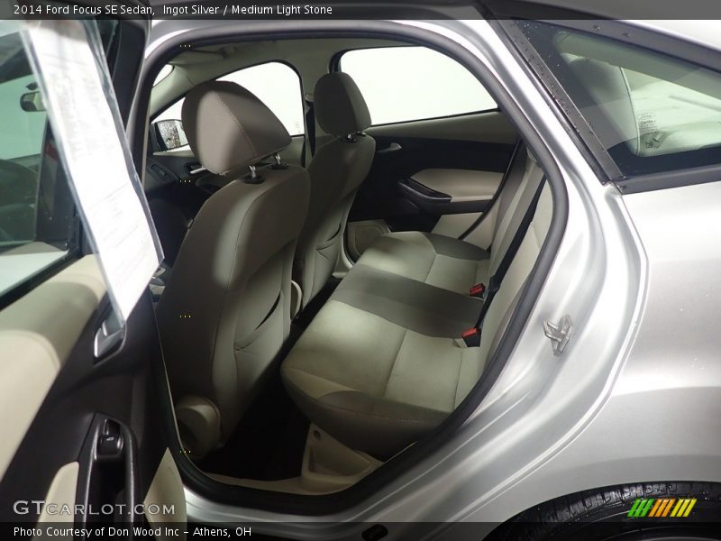 Ingot Silver / Medium Light Stone 2014 Ford Focus SE Sedan