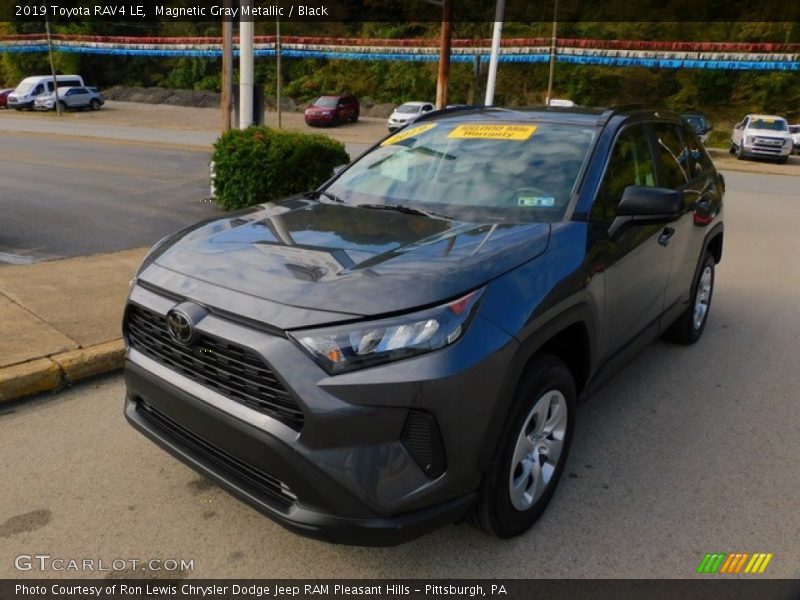 Magnetic Gray Metallic / Black 2019 Toyota RAV4 LE
