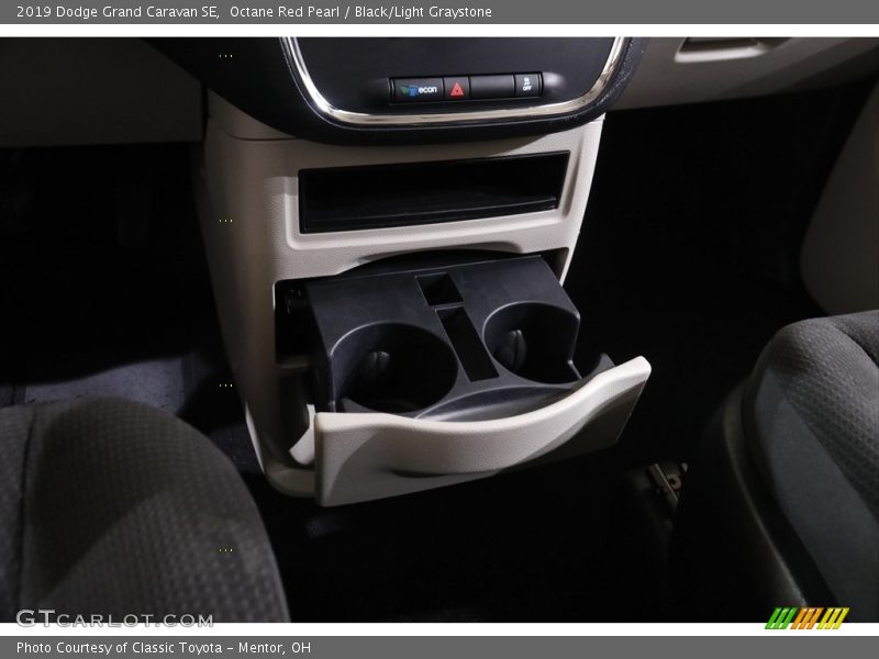 Octane Red Pearl / Black/Light Graystone 2019 Dodge Grand Caravan SE