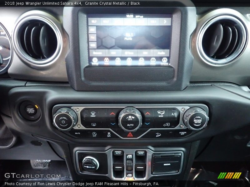 Granite Crystal Metallic / Black 2018 Jeep Wrangler Unlimited Sahara 4x4